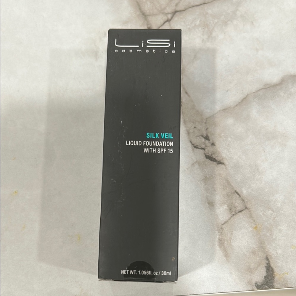 Silk Veil Liquid Foundation with SPF 15 - Black
